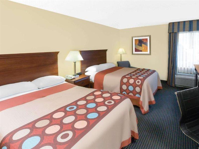 Super 8 By Wyndham Hattiesburg South Экстерьер фото